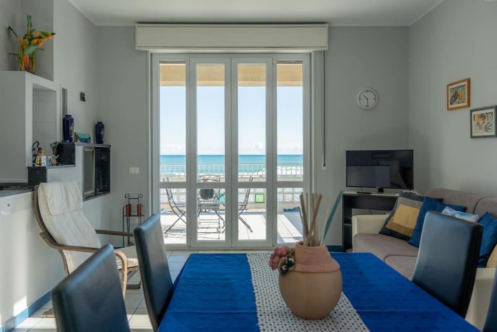 La Casa Sul Mare Villa Аньоне Бани Екстериор снимка